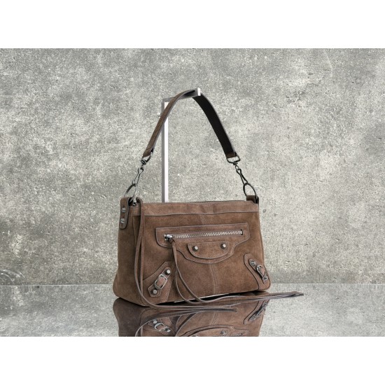 Balenciaga Le Cagole