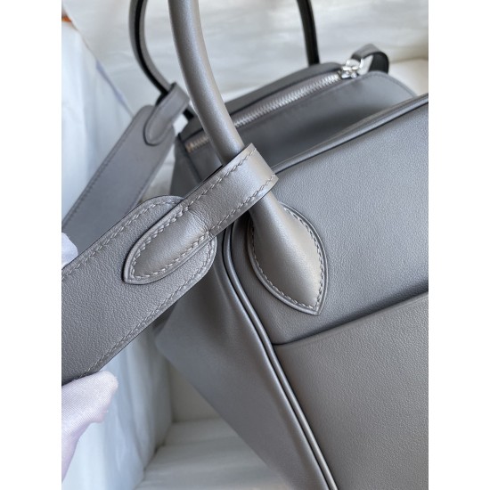 HERMÈS Lindy