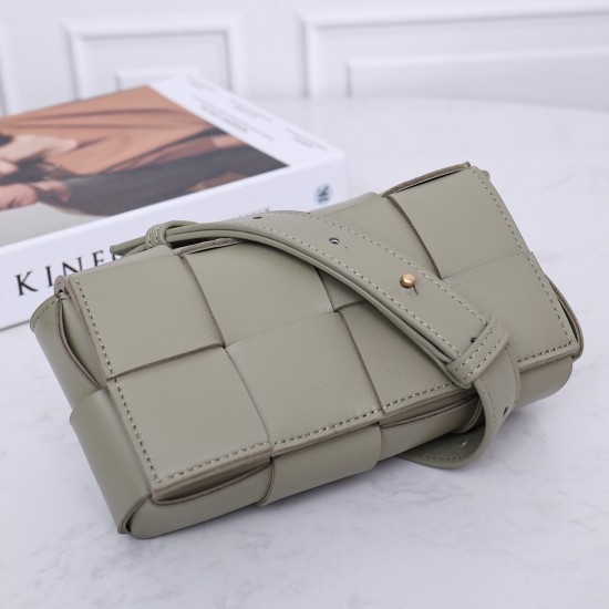 Bottega Veneta ​‍Cassette
