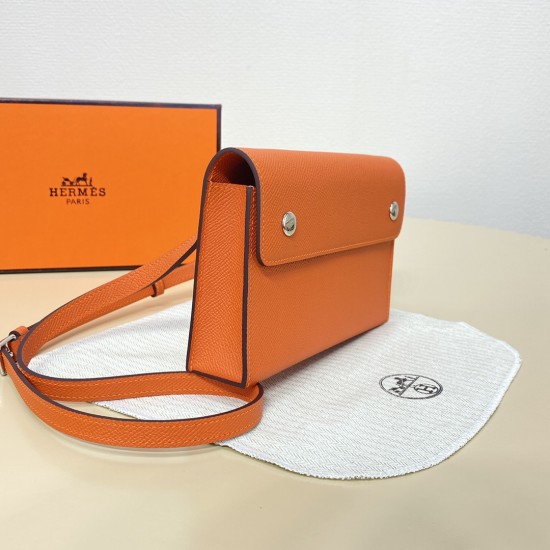 HERMÈS Wallet