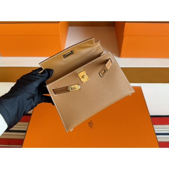 HERMÈS KELLY