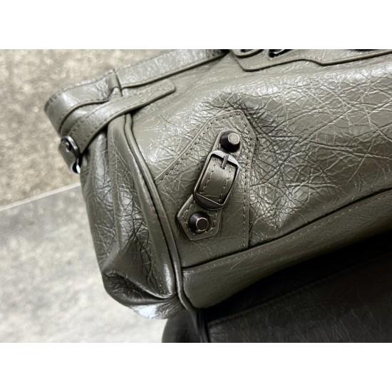 Balenciaga Le Cagole