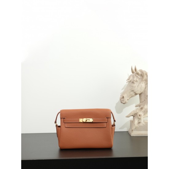 HERMÈS More