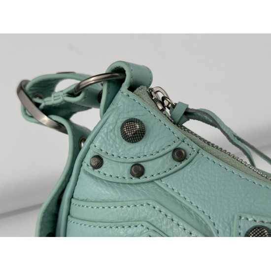 Balenciaga Le Cagole