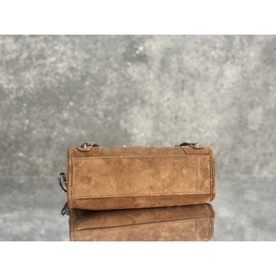 Balenciaga Le Cagole