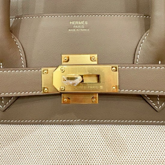 HERMÈS More
