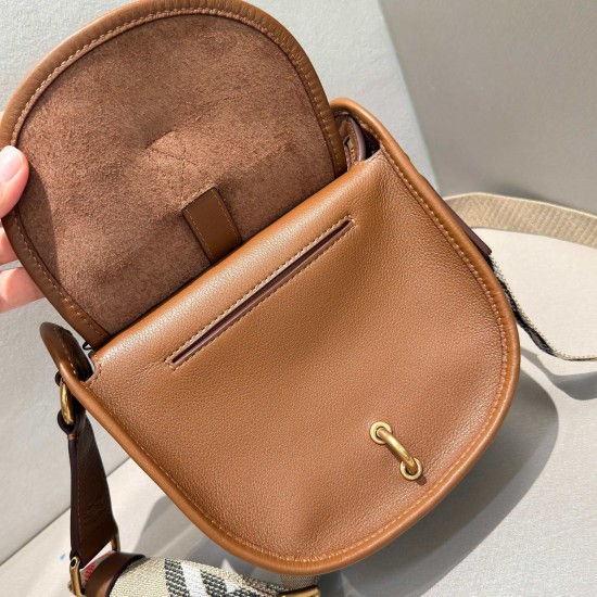 BURBERRY BAGS
