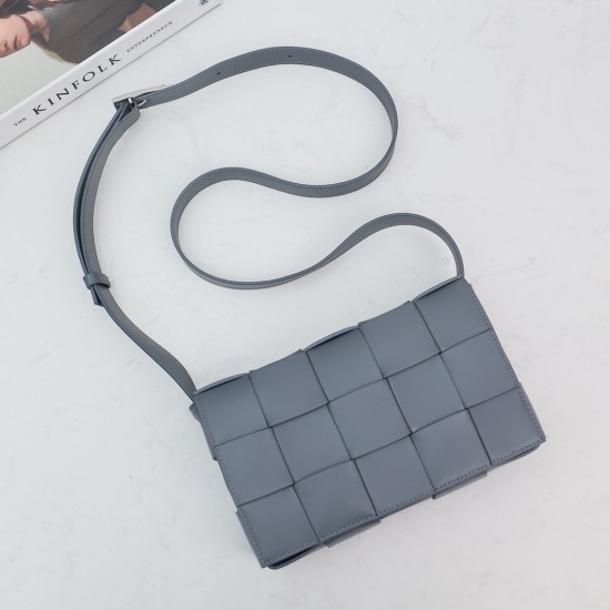 Bottega Veneta ​‍Cassette
