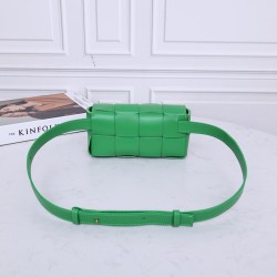 Bottega Veneta ​‍Cassette