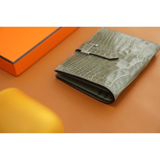 HERMÈS Wallet