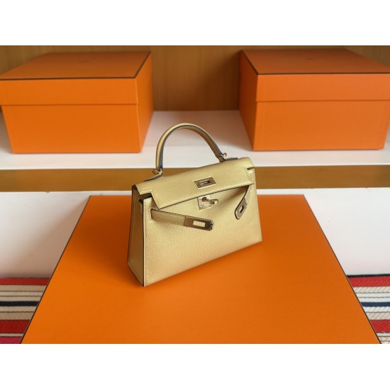 HERMÈS KELLY