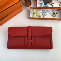 HERMÈS Clutchs