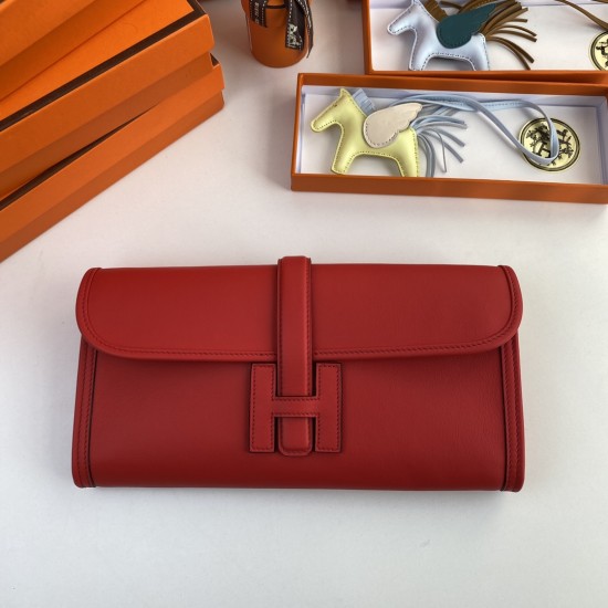 HERMÈS Clutchs