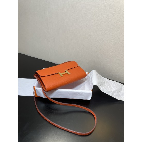 HERMÈS Constance