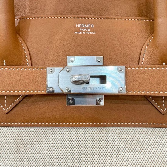 HERMÈS More