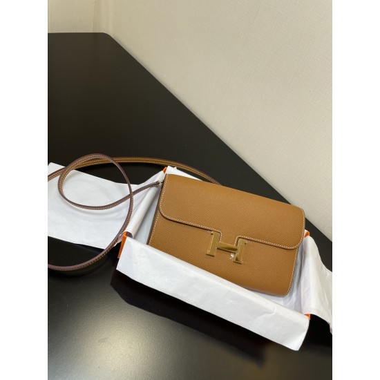 HERMÈS Constance