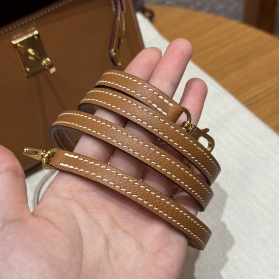 HERMÈS KELLY
