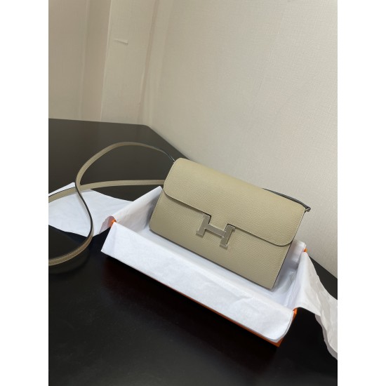 HERMÈS Constance