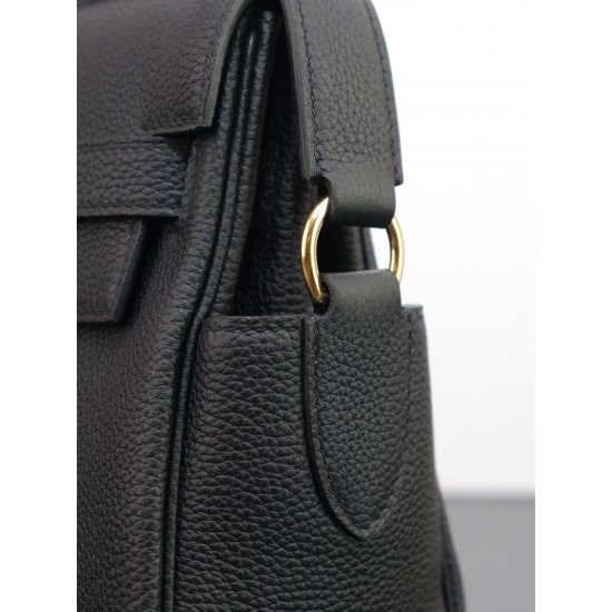 HERMÈS More