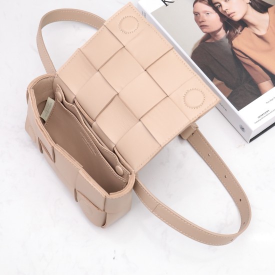 Bottega Veneta ​‍Cassette
