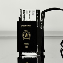 Balenciaga More ←
