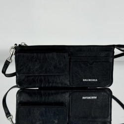 Balenciaga More ←