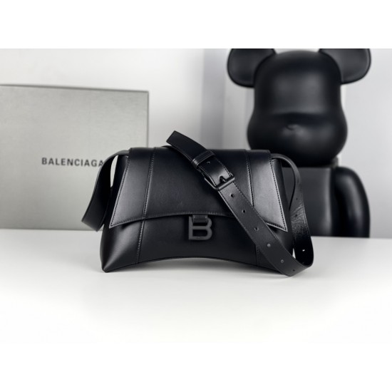 Balenciaga Downtown