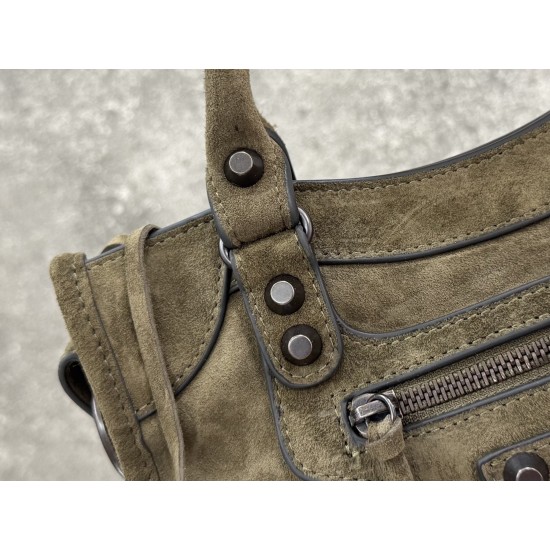 Balenciaga Le Cagole