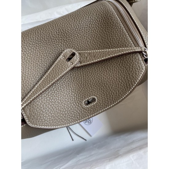 HERMÈS Lindy