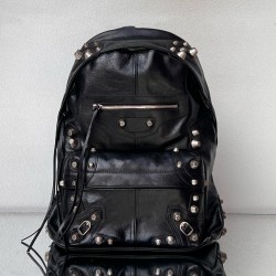 Balenciaga Le Cagole