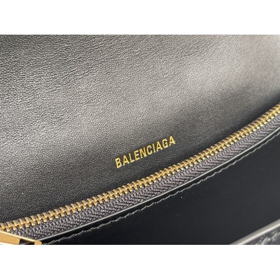 Balenciaga Crush
