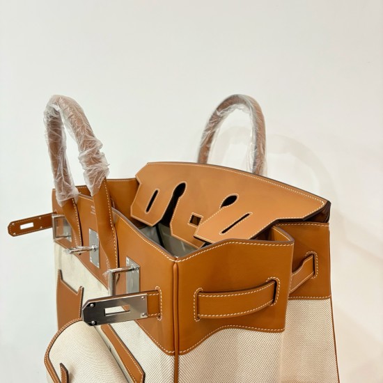 HERMÈS More