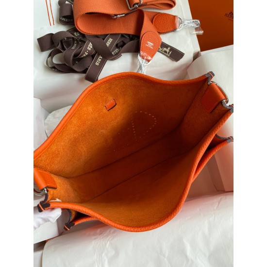 HERMÈS Evelyne