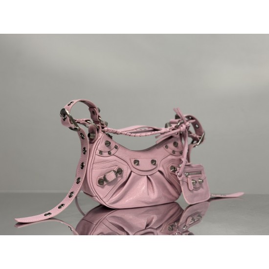Balenciaga Le Cagole
