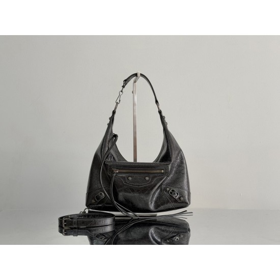 Balenciaga Le Cagole