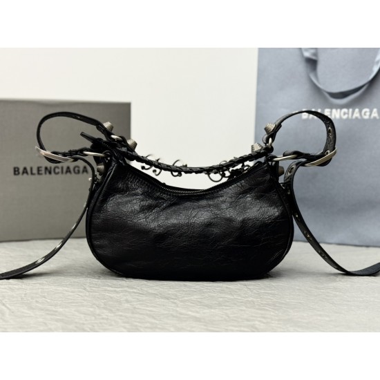 Balenciaga Le Cagole