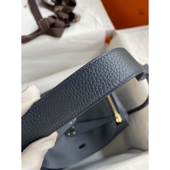 HERMÈS Lindy