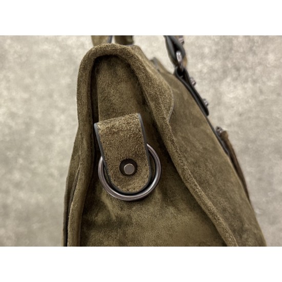 Balenciaga Le Cagole