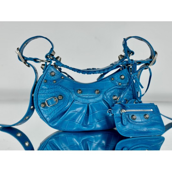Balenciaga Le Cagole