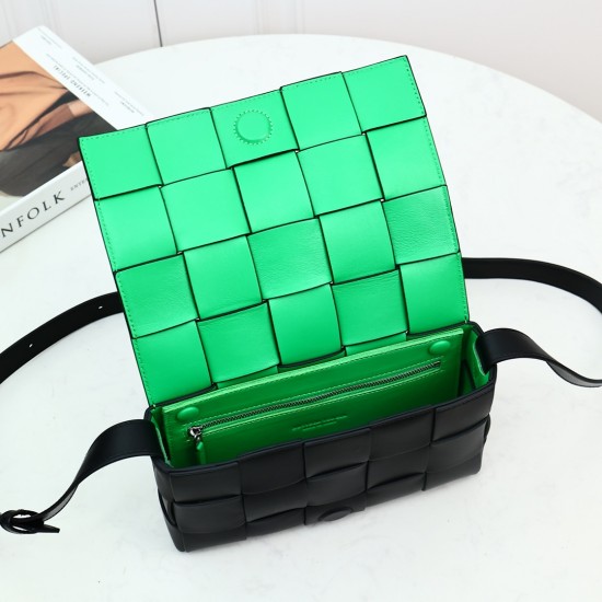 Bottega Veneta ​‍Cassette