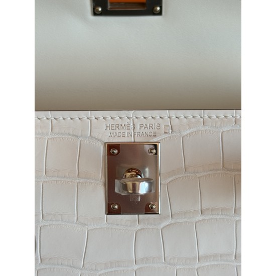 HERMÈS KELLY
