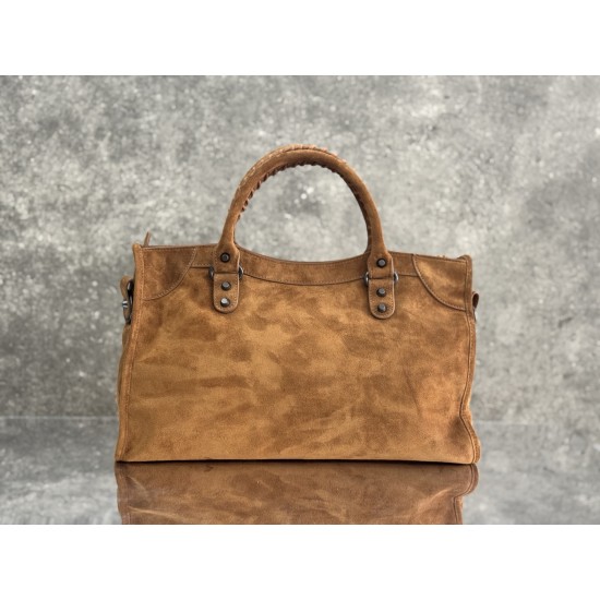 Balenciaga Le Cagole