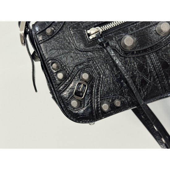 Balenciaga Le Cagole