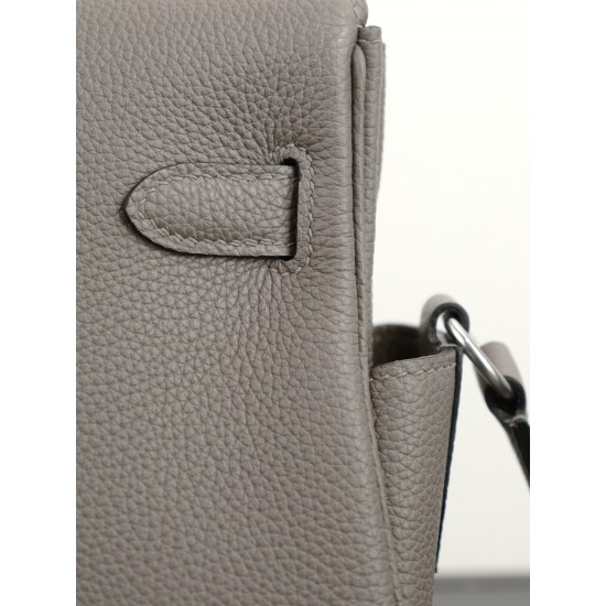 HERMÈS More