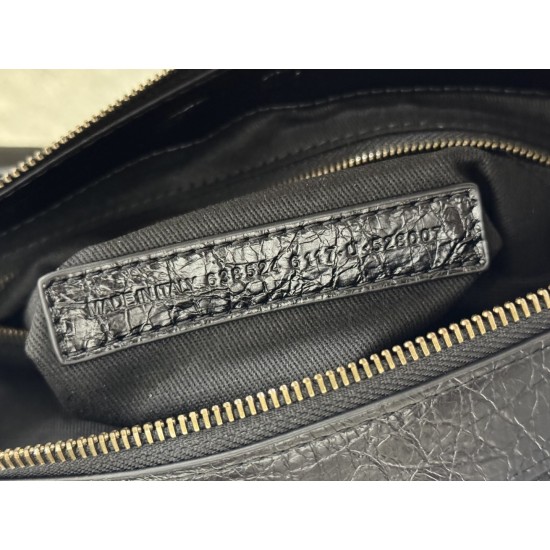 Balenciaga Le Cagole