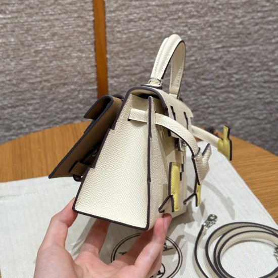 HERMÈS KELLY