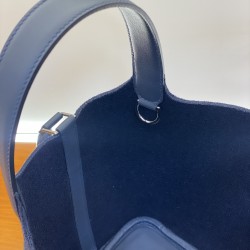 Picotin 最新款 Go Team流星 系列 ，特别的毛毡材质拼Swift平纹皮，加上双向“箭头”特别有个性
