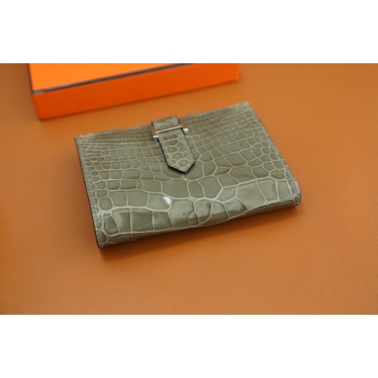 HERMÈS Wallet