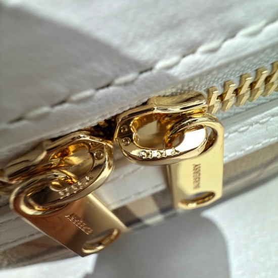 BURBERRY BAGS