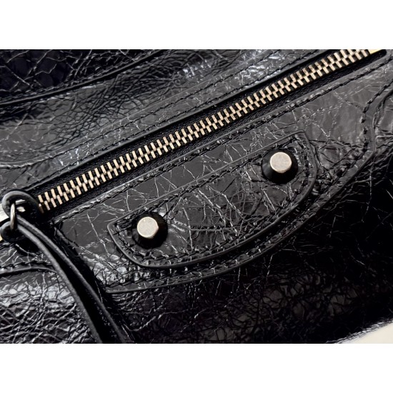 Balenciaga Le Cagole